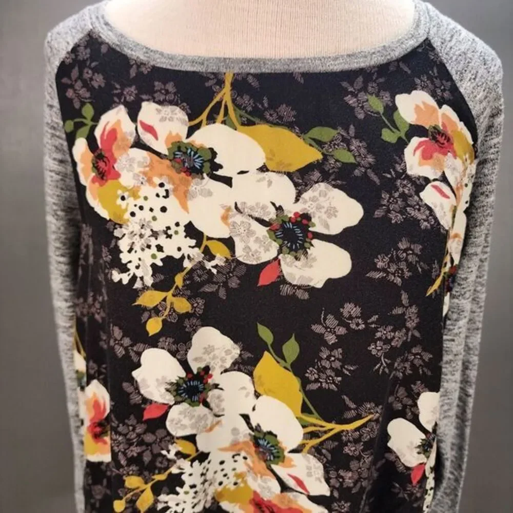 Kut from‎ the Kloth Floral Benter Mixed Material Long Sleeved Top -Size Large